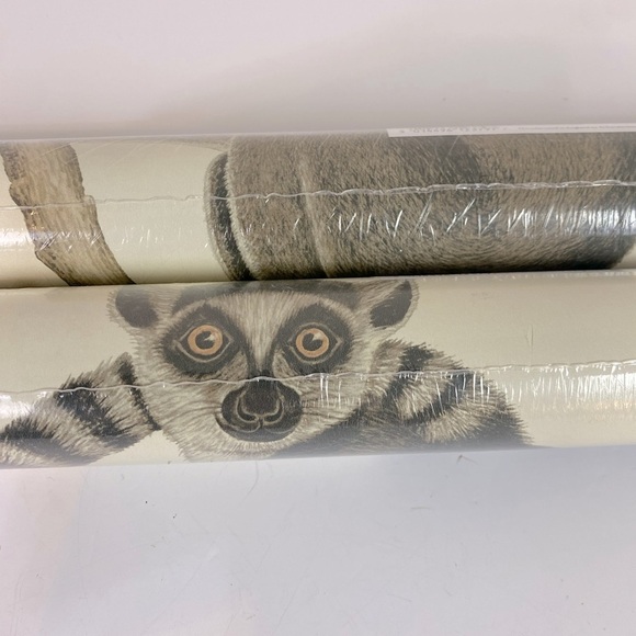 2 Rolls of Sanderson Ringtail Lemur Wallpaper - Picture 2 of 6